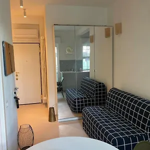 Monolocale Scalo Di Porta Romana Apartamento Milão