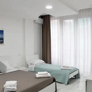 Alojamento de Acomodação e Pequeno-almoço 137, Nápoles