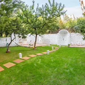 Bed & Breakfast The Foria House By House In