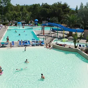 camping-village-baia-del-marinaio.it-tuscanyhotel.com/
