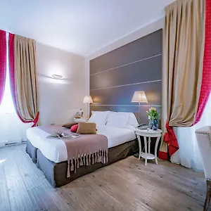 **** Hotel Townhouse 33 Italien